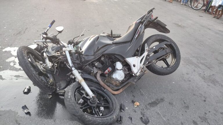 Motociclista morre e outro fica ferido após colisão entre motocicletas em Pedrinhas