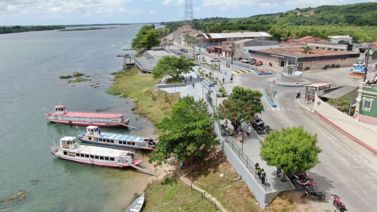 Baixo São Francisco recebe atenção especial e investimentos do Governo do Estado
