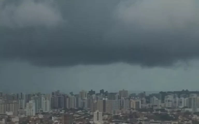 Previsão do tempo indica chuvas intensas nas próximas 24h em SE