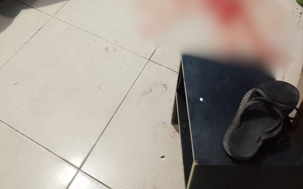 Tentativa de feminicídio: suspeito é preso e mulher é encontrada esfaqueada dentro de casa em Aracaju