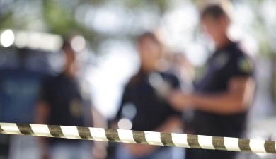 Corpo encontrado carbonizado em canavial é de jovem desaparecida, diz DHPP