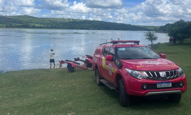 Buscas continuam por jovem desaparecido após tomar banho em rio de Gararu