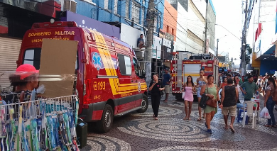 Princípio de incêndio é registrado em galeria no Centro de Aracaju