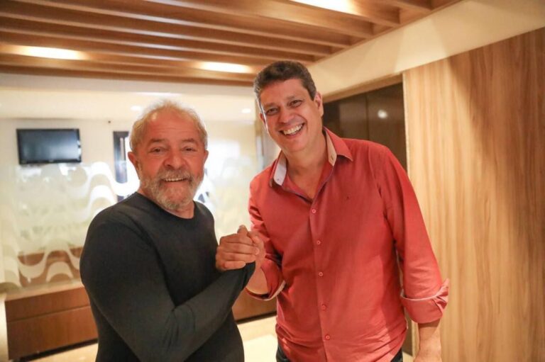 Márcio é um dos únicos dois candidatos a federal no país que receberam pedido de voto de Lula